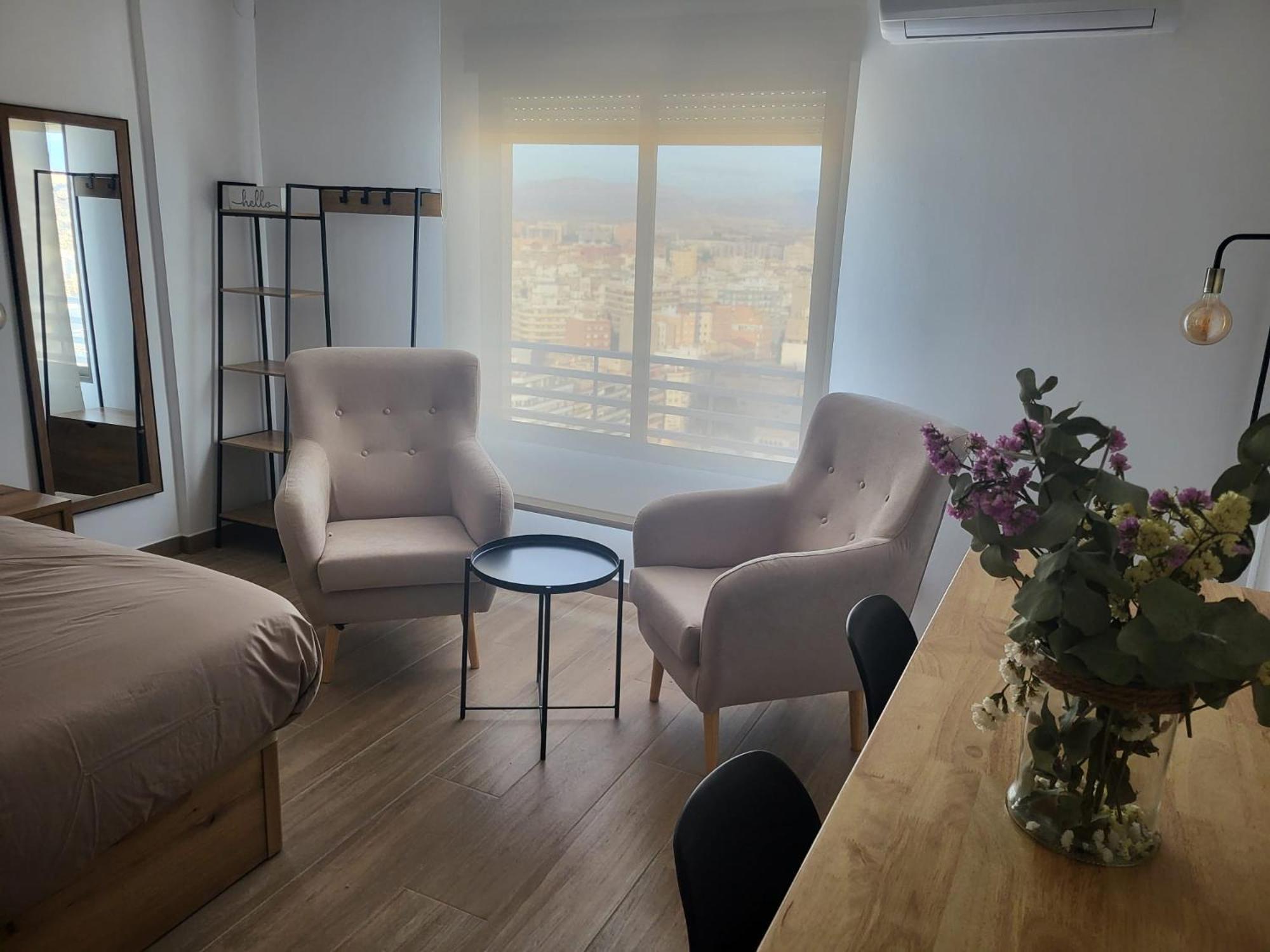 Charming Studio In The Center Of The City Apartamento Pleno Centro De Alicante Exterior foto