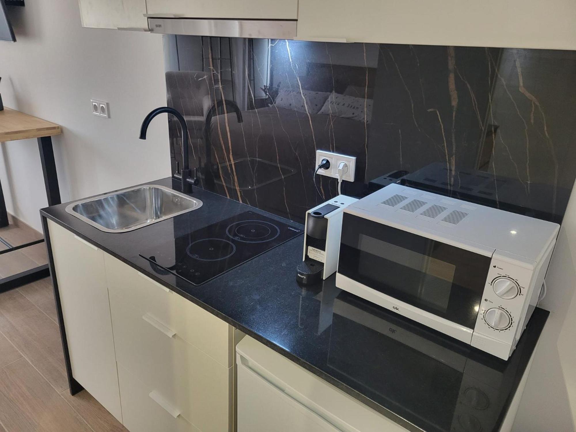 Charming Studio In The Center Of The City Apartamento Pleno Centro De Alicante Exterior foto